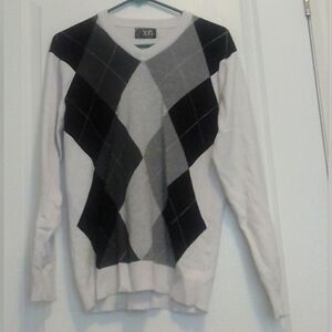 Medium XG Argyle V-Neck Sweater in Black & Gray”